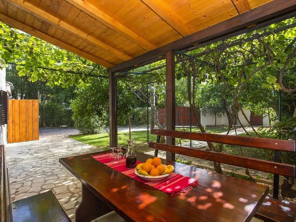 Casa Mediterrana Medulin 0*,  Croatia